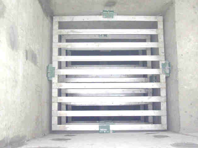 Grid Reaction Device
