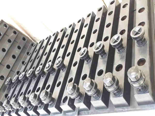 Whole pouring filter plate
