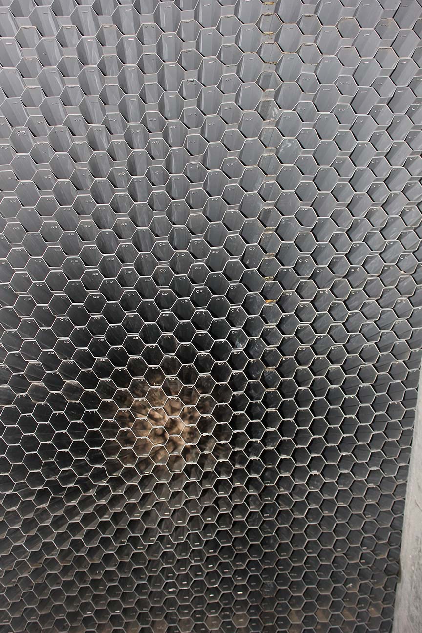 WT-II type 304 stainless steel and ethylene-propylene copolymer honeycomb inclined tube